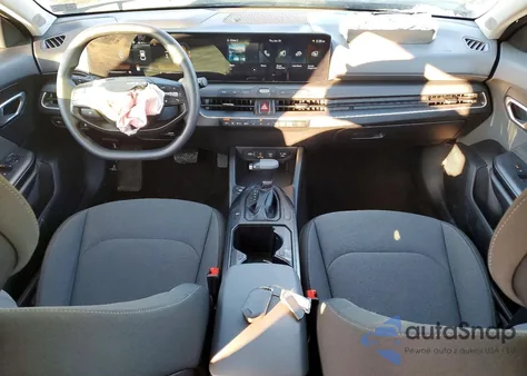 2025 Kia K4 Lx from USA, damaged, VIN 3KPFT4DE9SE110232